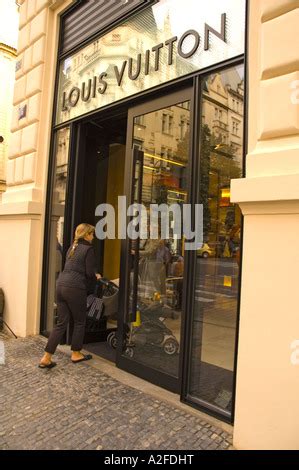 is louis vuitton cheaper in czech republic